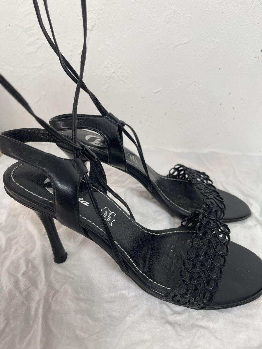 Scarpe da donna: Schwarze Ledersandalen Bata, Grösse 37 – Usato da Meikirch venduto da Hilfe_Waisentiere 3