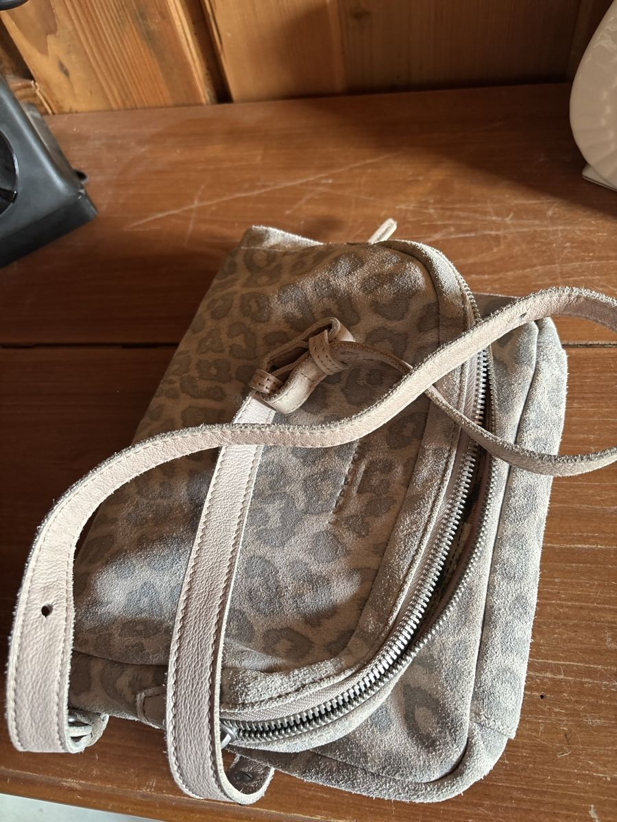 Liebeskind Borse da donna: Tasche mit Leo-Muster Liebeskind – Usato da Schlossrued venduto da sumoggu 2