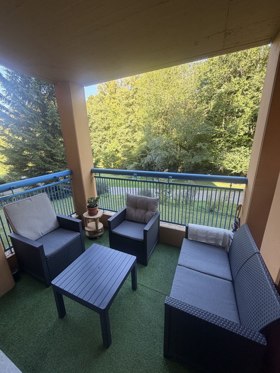 Conforama Set di tavolo e panche: Set mobili da giardino nero divano – Usato da Luzern venduto da Mirko_vagli 1