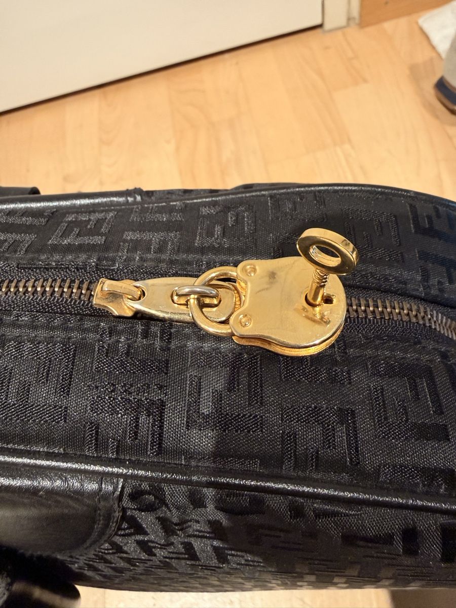 Fendi Borse: Fendi Reisetasche Vintage – Usato da Kloten venduto da Teo3ko 6