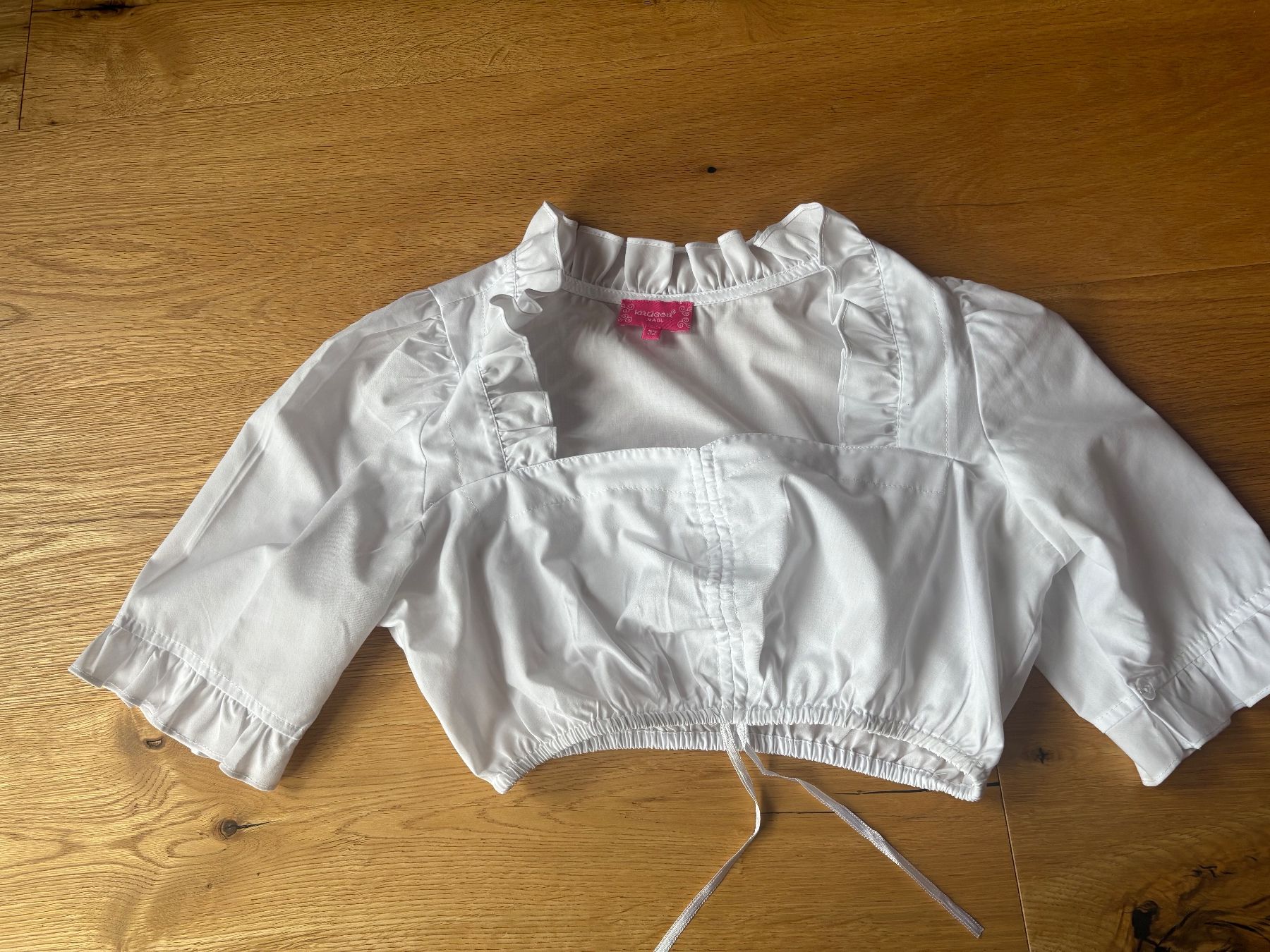 Krüger Vestiti: Dirndl Krüger – Usato da Beatenberg venduto da Rose406 5