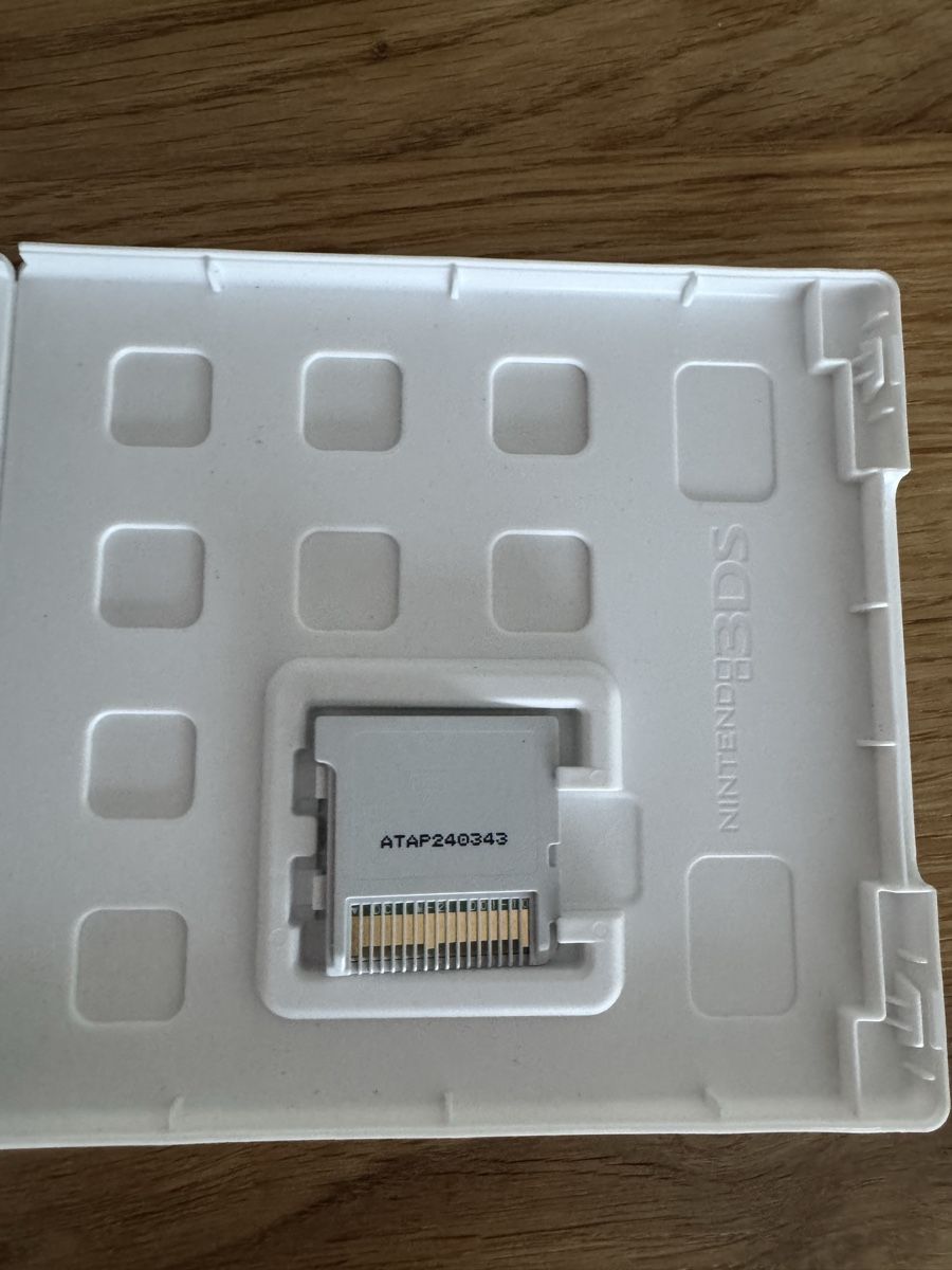Nintendo Giochi: Nintendo 3DS Yoshi's Island Spiel – Nuovo (secondo la descrizione) da Sursee venduto da giu_205 3