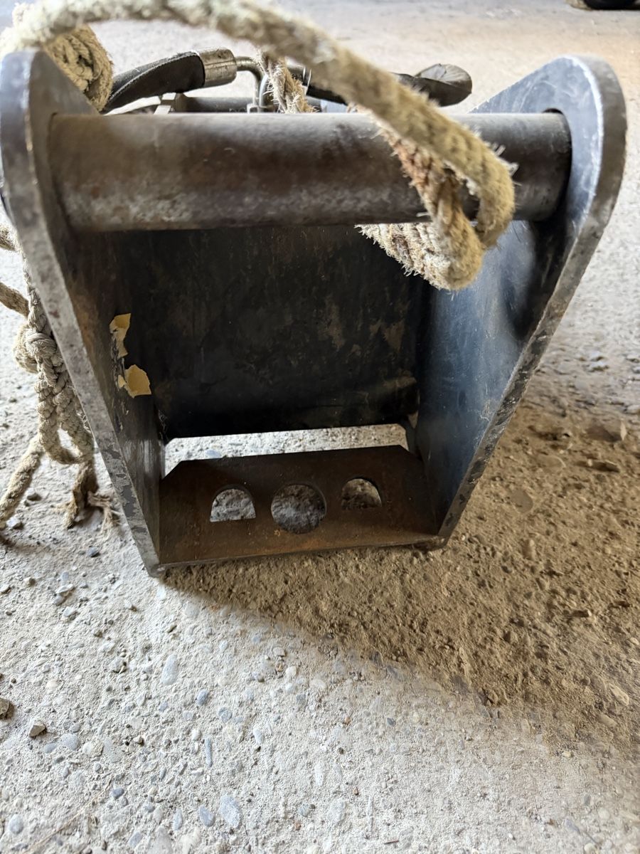 Hutter Escavatori: Hutter H50 Abbauhammer – Usato da Buchs SG venduto da cayenneturbo96 2