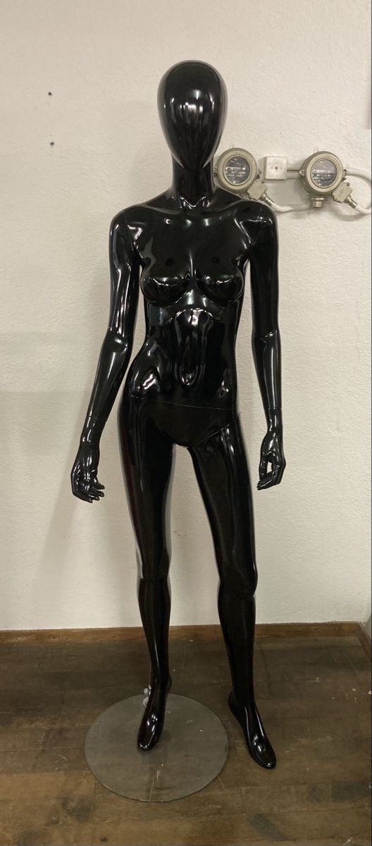 Sonstige Dekorationen & Accessoires: ORIGINAL HANS BOODT Exposition Mannequins  – Gebraucht aus Horgen von Seppus75 7