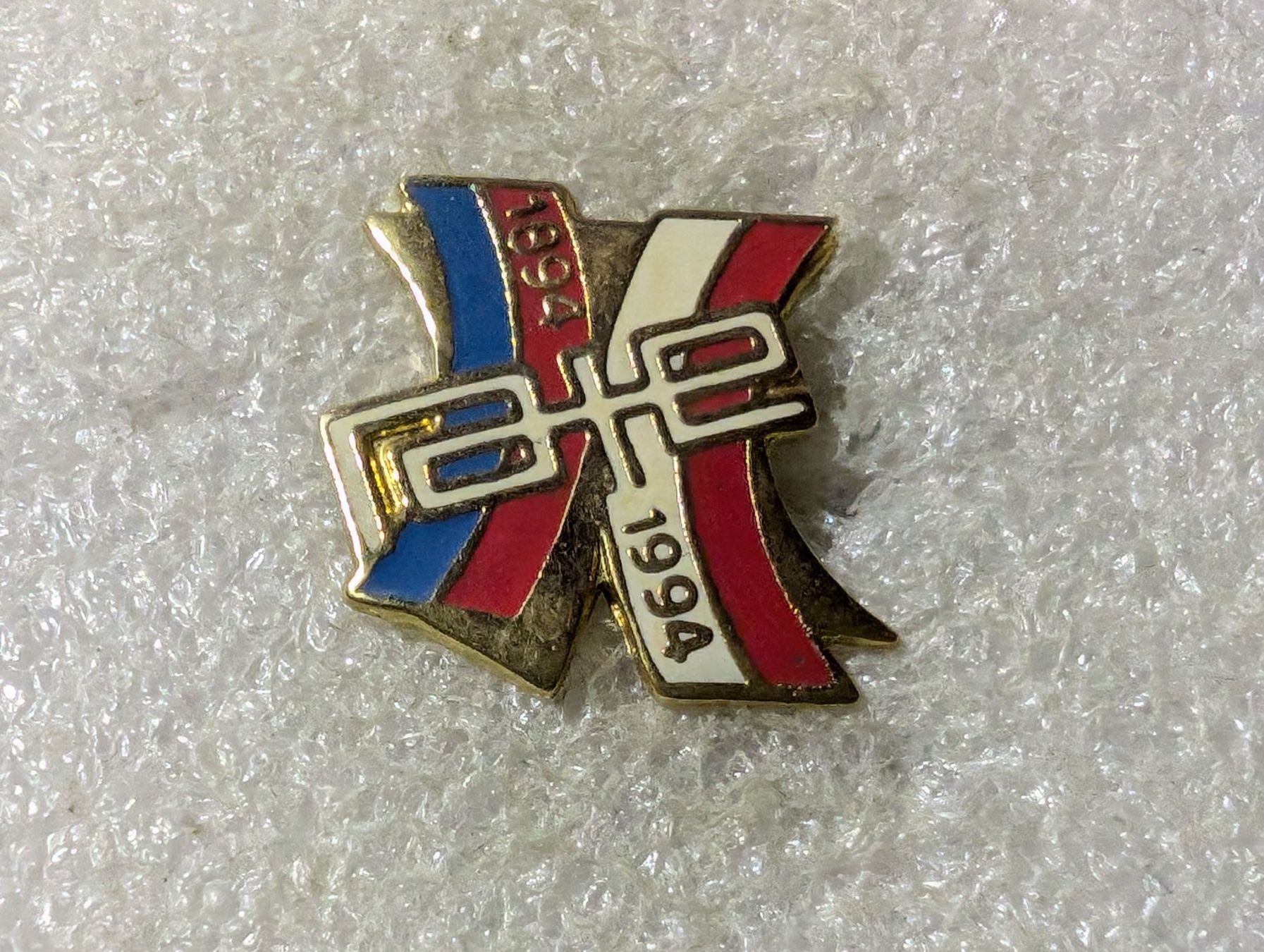 Placchette & Badge: Ansteckpin 147: – Usato da Oppligen venduto da Pin-Fall-Shop