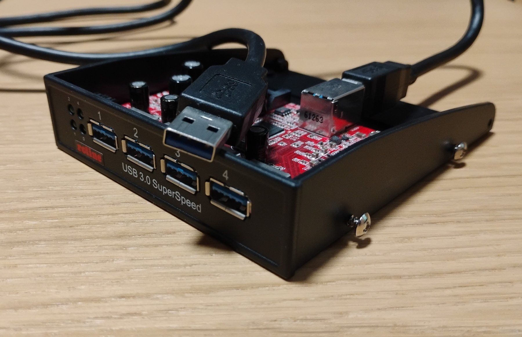 Hubs & Switches: Roline Hub interne 4x USB 3.0 – D'occasion à Châtel-St-Denis par tri_mf77 2