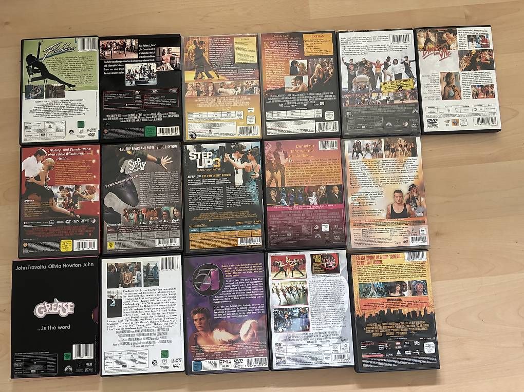 Tutti i DVDs: 16 DVD Alles Tanzfilme – Usato da Winterthur venduto da bungy192 1
