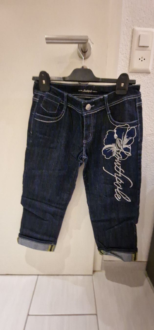 Southpole Jeans: Southpole Capri Jeans – Usato da Oftringen venduto da bin_2wk8