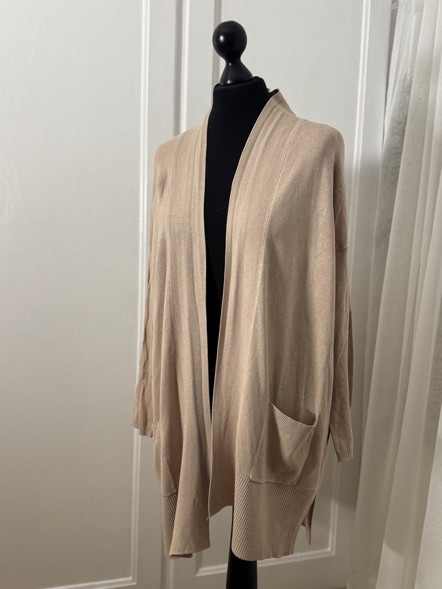 Lotti di vestiti: Kleiderpaket Cardigan Gr. M – Usato da Wetzikon ZH venduto da el-lustigo2 1