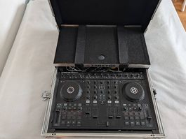 Traktor Kontrol S4 Mk1