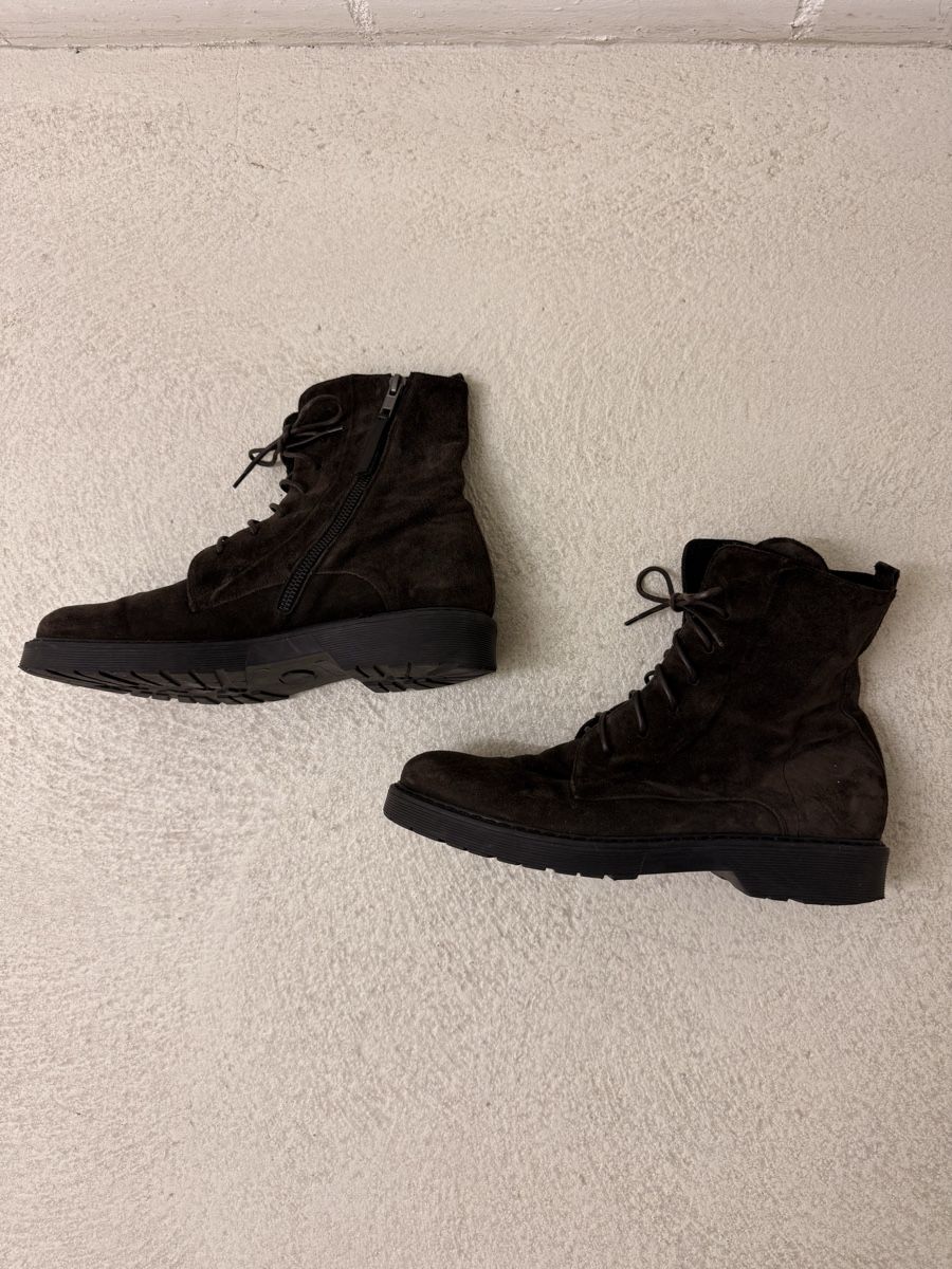 Damenschuhe: Wildleder Stiefeletten dunkelbraun Gr 40 – Gebraucht aus Allschwil von Frida015 2
