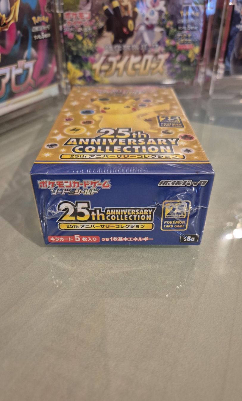 Pokémon Sammelbilder & Trading cards: Pokémon Display 25th Anniversary  S8a Japanisch 2021 – Neu (gemäss Beschreibung) aus Aesch BL von bigboystoy 2