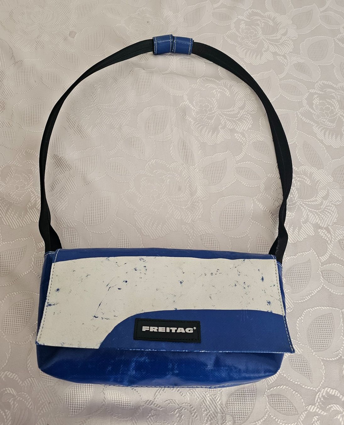 Freitag Taschen für Damen: ***Freitag*** Tasche F71 Laura – Gebraucht aus Bronschhofen von Xena37 1
