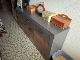 Meuble commode 4 portes 2 tiroirs