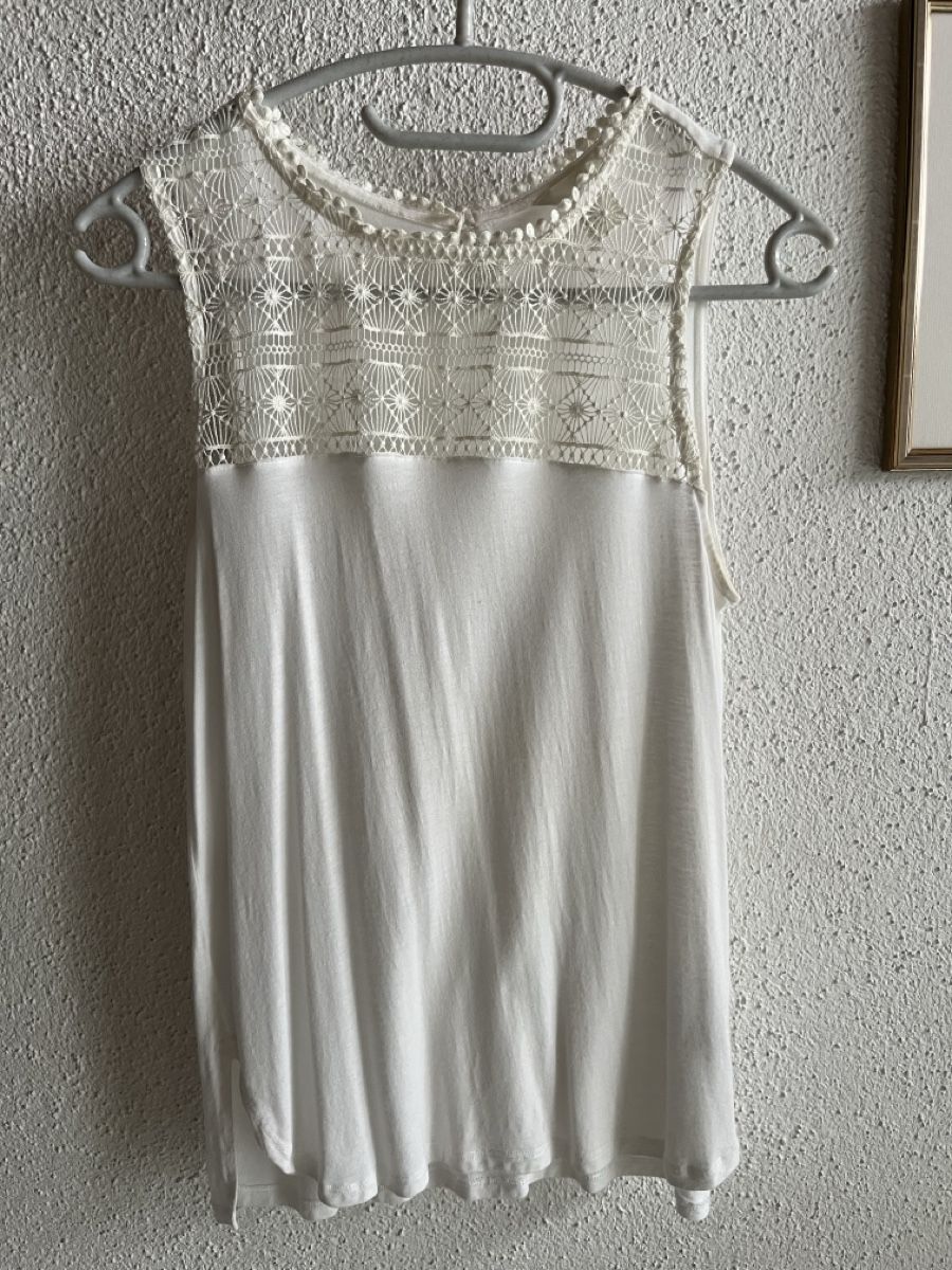 H&M Top: weissen Spitzen Top - H&M – Usato da Jonschwil venduto da juliana_pluess