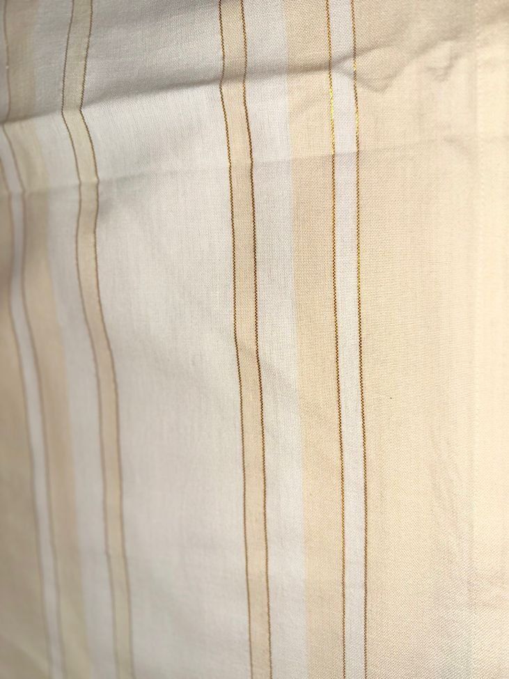 Coperte: Wunderschönes grosses Tischtuch NEU mit Korderpendel 3.20m – Nuovo e nell'imballaggio originale da Fällanden venduto da Eifachschoen