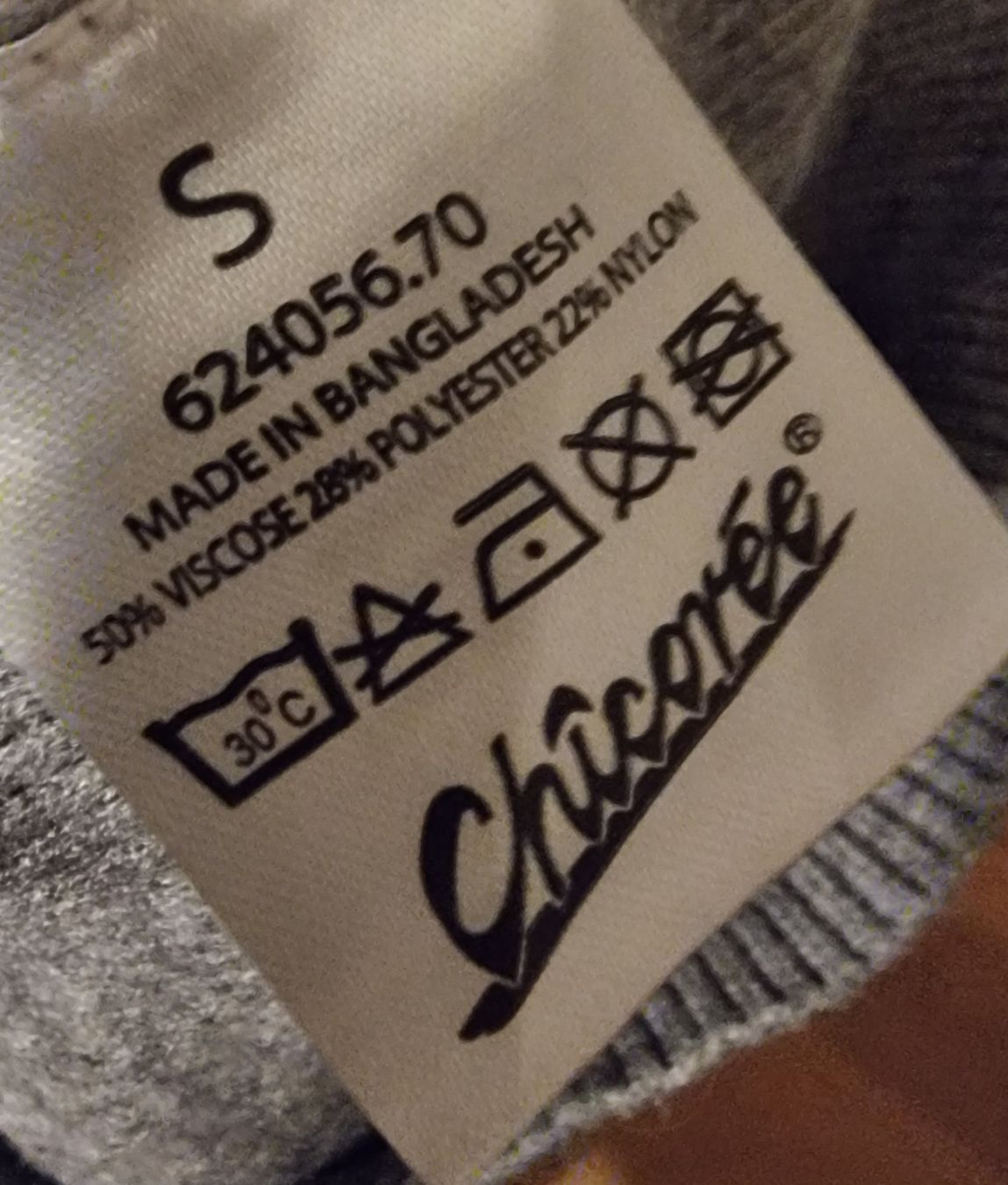 Pullover & Sweatshirts: Grauer Rolkragenpulli kurz – Neu (gemäss Beschreibung) aus Altstätten SG von melii._.98 1