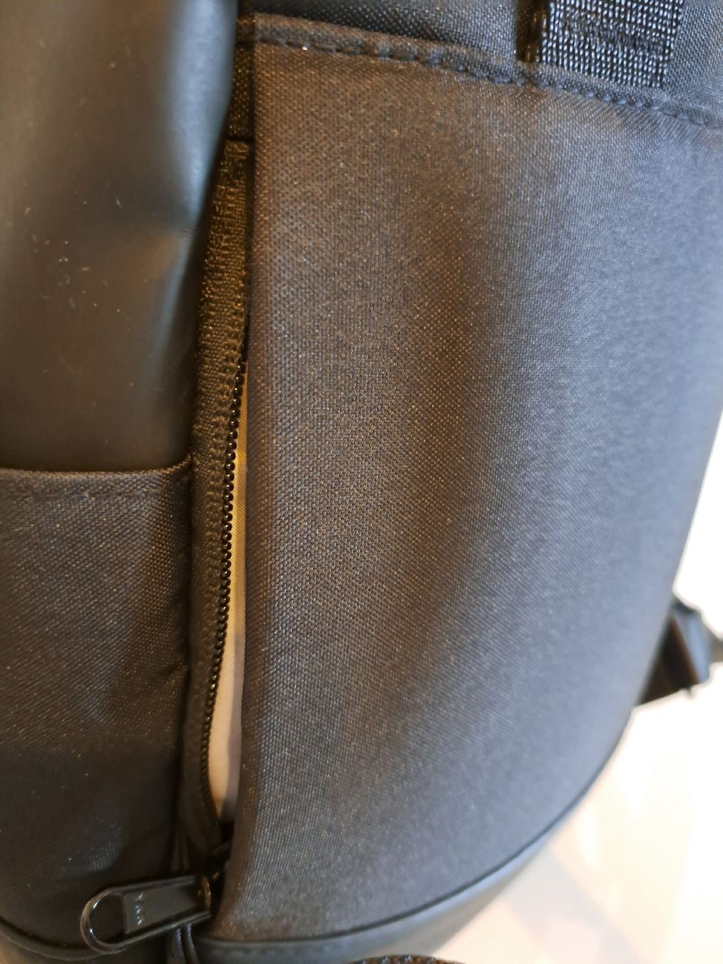 Zaini: Johnny Urban kleiner Rucksack – Nuovo (secondo la descrizione) da Schneisingen venduto da tamik_x33 2
