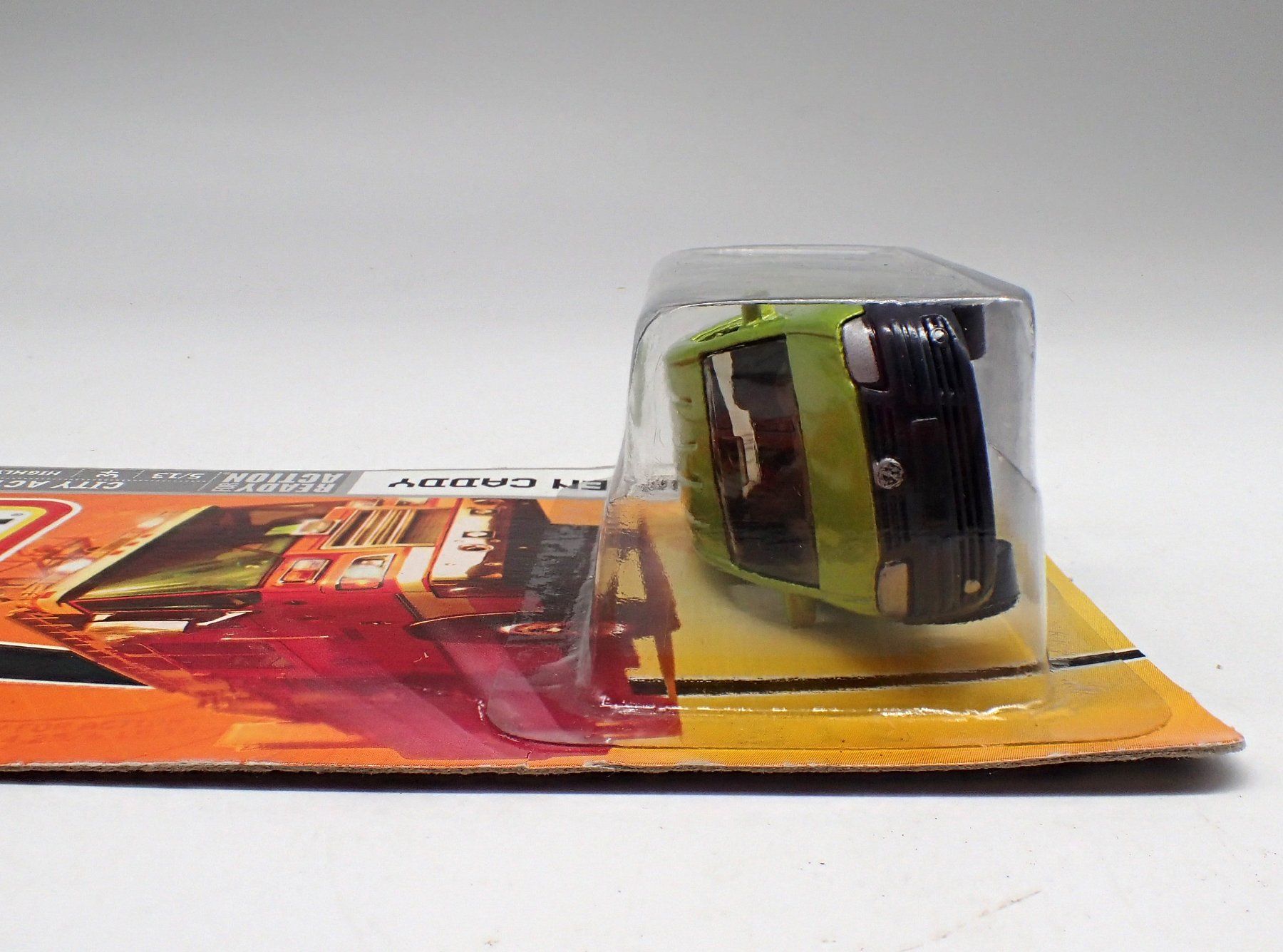 Matchbox Modellini d'auto: Matchbox VW Caddy Incs grün/vert – Usato da Ostermundigen venduto da archeopteryx 2
