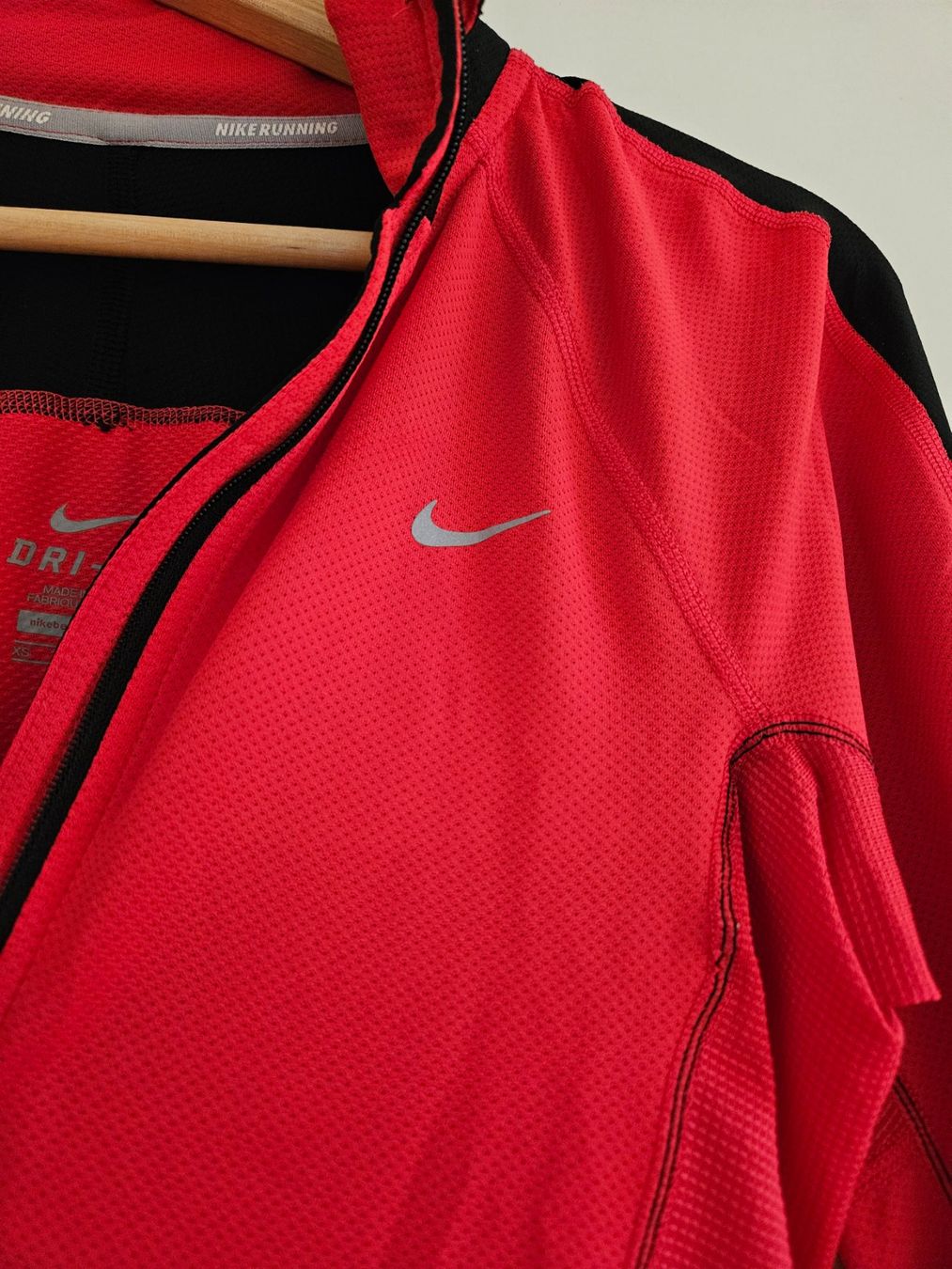 T-Shirts: Sport: Nike running Gr.XS – Gebraucht aus Schaffhausen von sabrina915 2