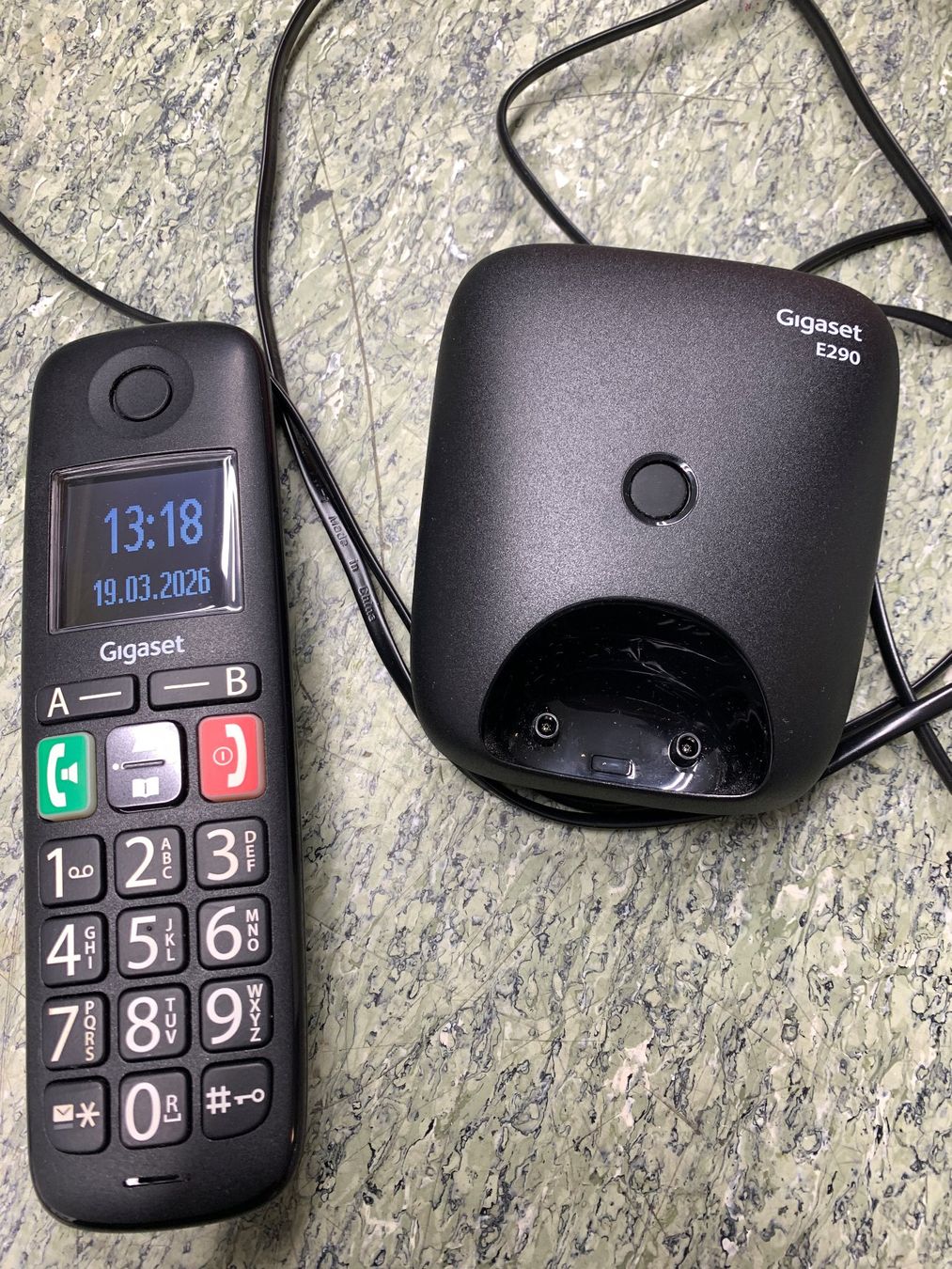 Gigaset Telefoni: Gigaset schnurloses DECT Telefon E290   Grosse Tasten – Usato da Rickenbach SZ venduto da Frickler 1