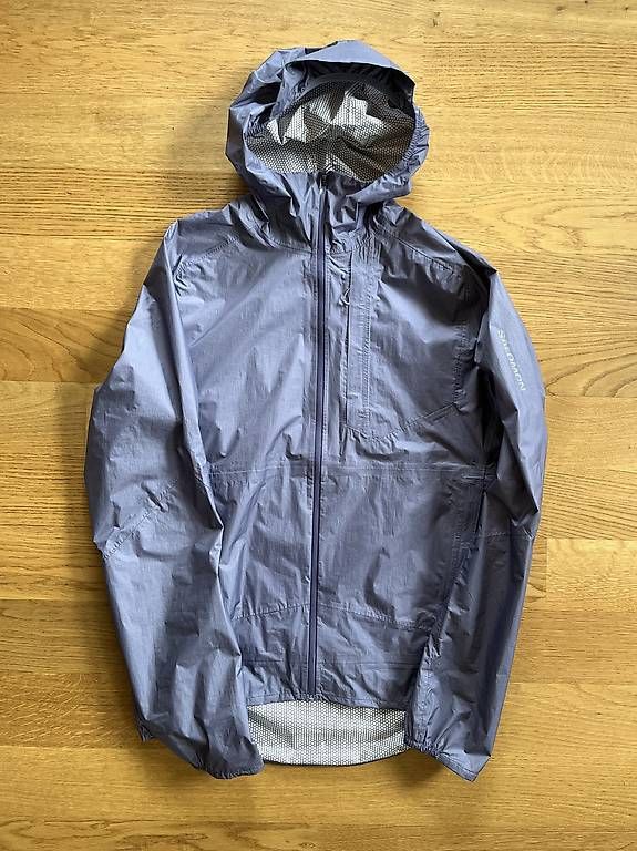 Salomon Vestes: Salomon Laufjacke Regenjacke – D'occasion à Rüti ZH par Rentro_90