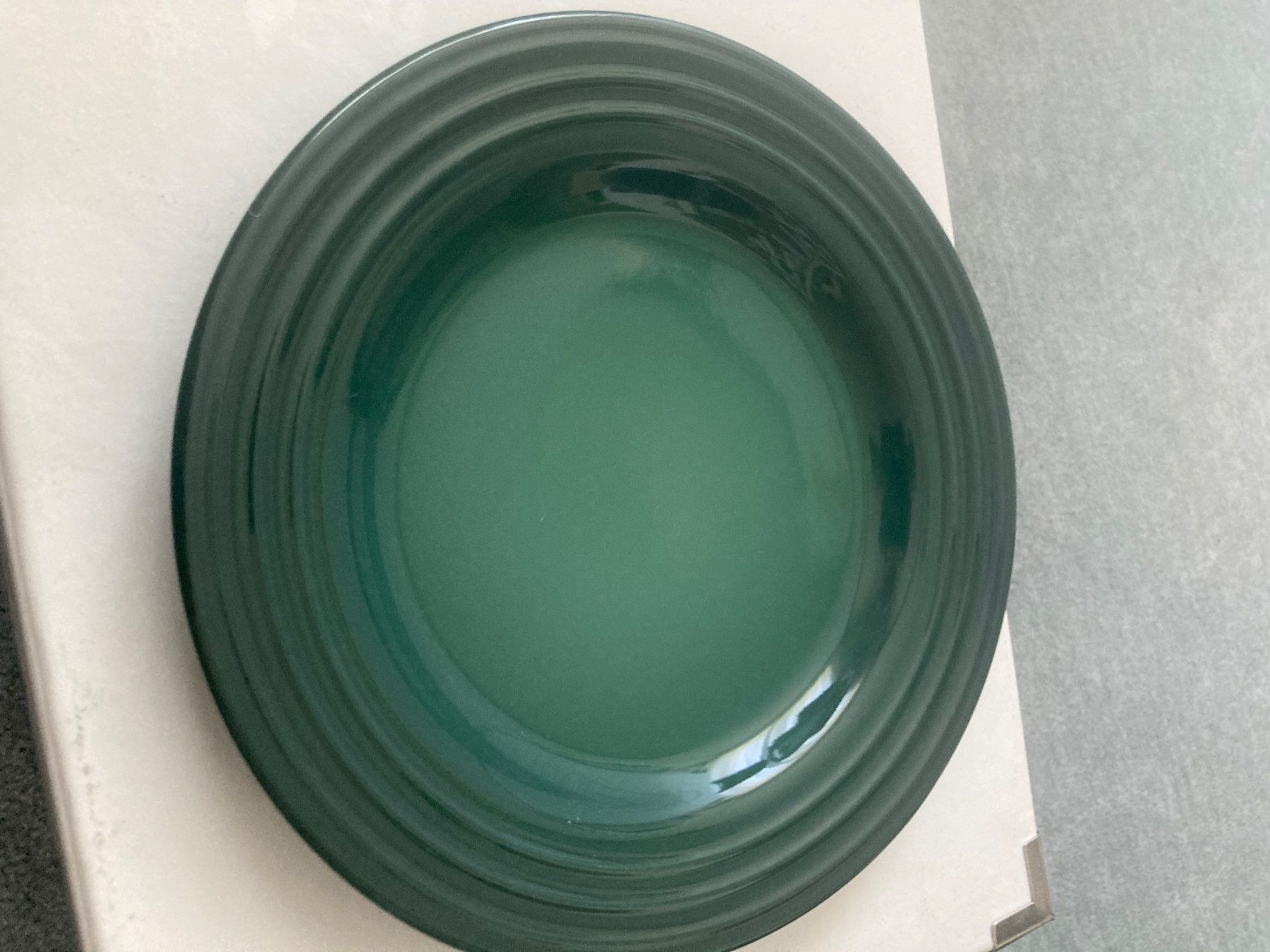 Le Creuset Teller: Le Creuset Teller 4er Set 17cm ... – Gebraucht aus Gutenswil von Shallymaster 1
