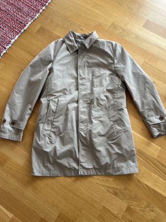 Manteau léger Uniqlo style trench – Taille M – Beige clair