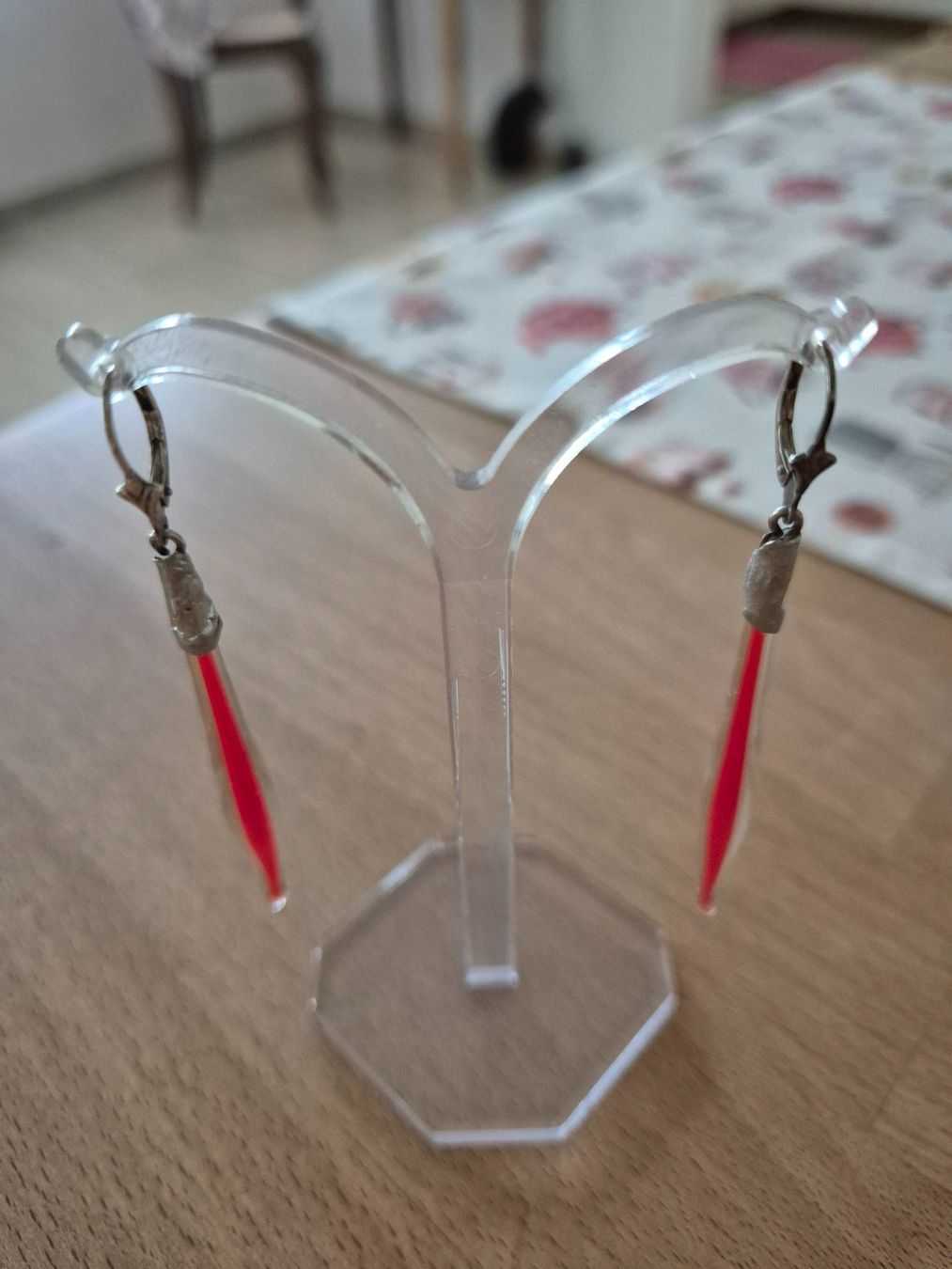 Ohrringe & -stecker: Ohrringe Lang Rot Glas mit Silberverschluss – Gebraucht aus Chur von polly07