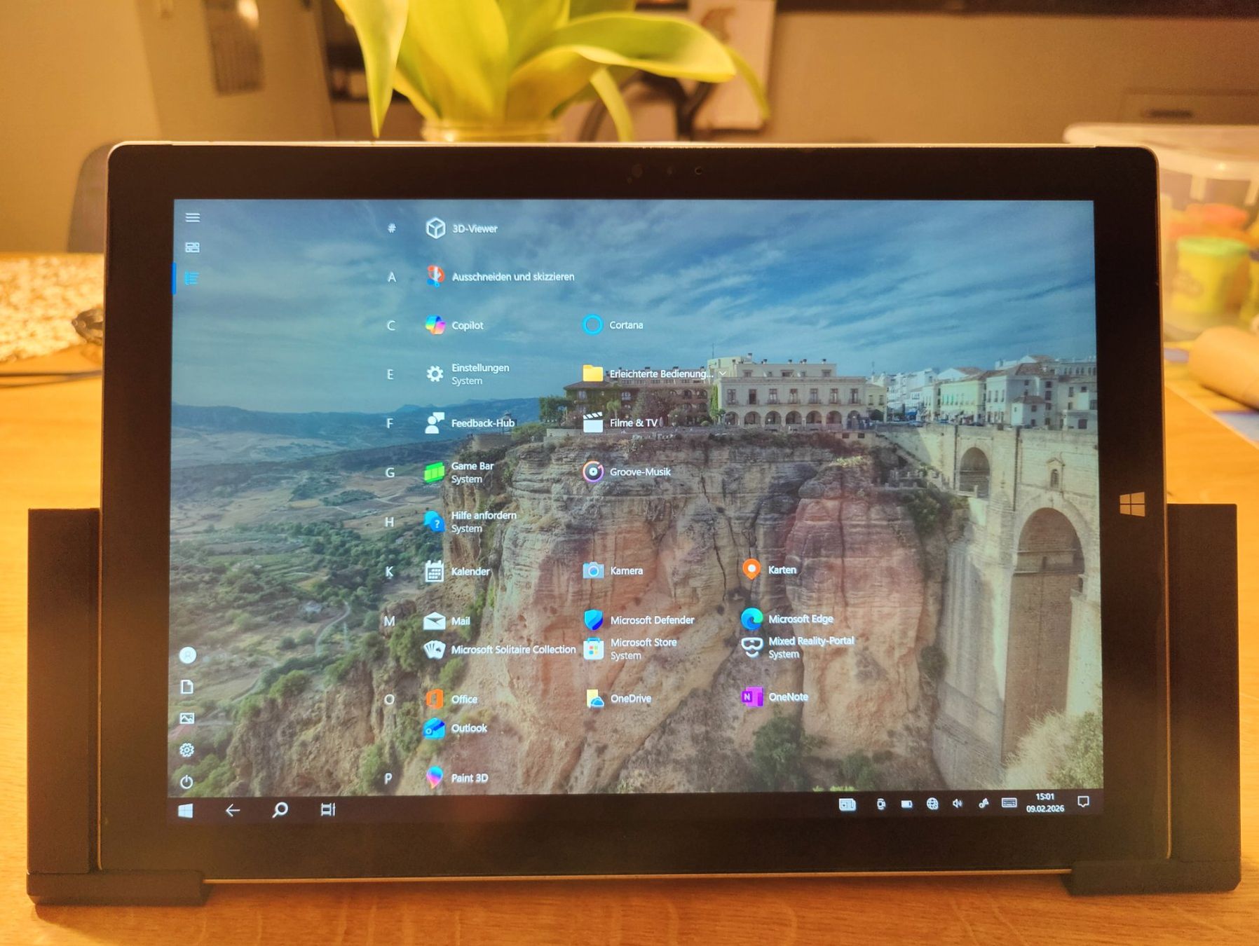 Microsoft Notebook: MS Surface Pro 3 Set: i5 | Dockingstation | Pen | Type Cover – Usato da Winterthur venduto da SalesZone 3