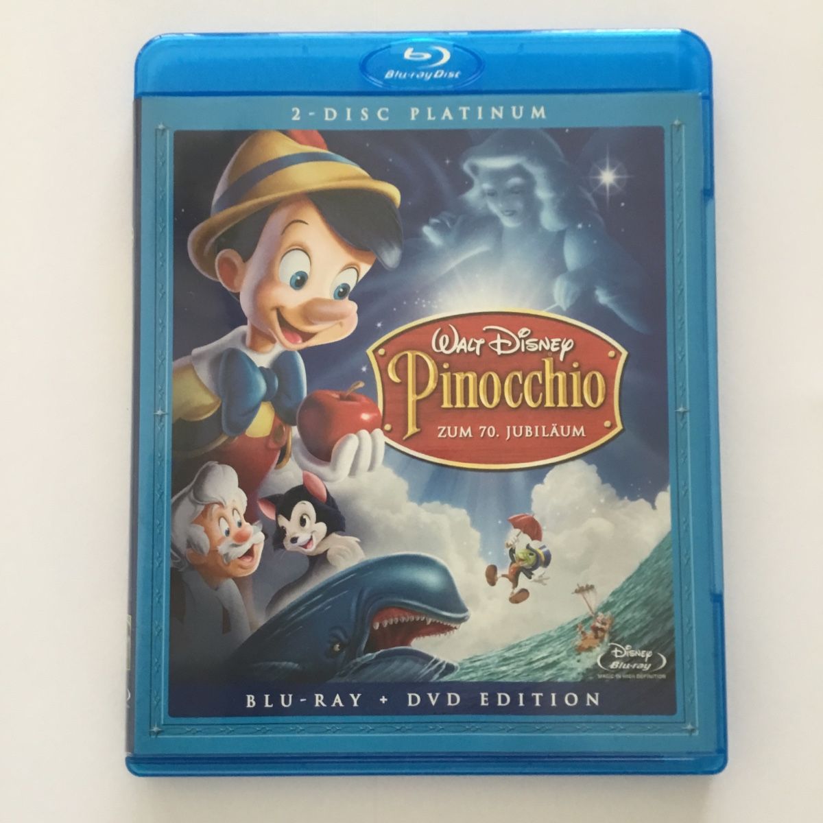Tutti i DVDs: Pinocchio - Blu Ray + Dvd. - 2 Disc Neu Wertig – Nuovo (secondo la descrizione) da Blauen venduto da berlingo65