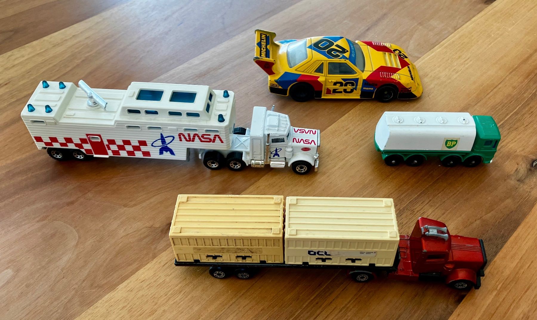 Matchbox Modellini d'auto: 4 Modellautos (Matchbox) – Usato da Wabern venduto da SuperKingChris 1