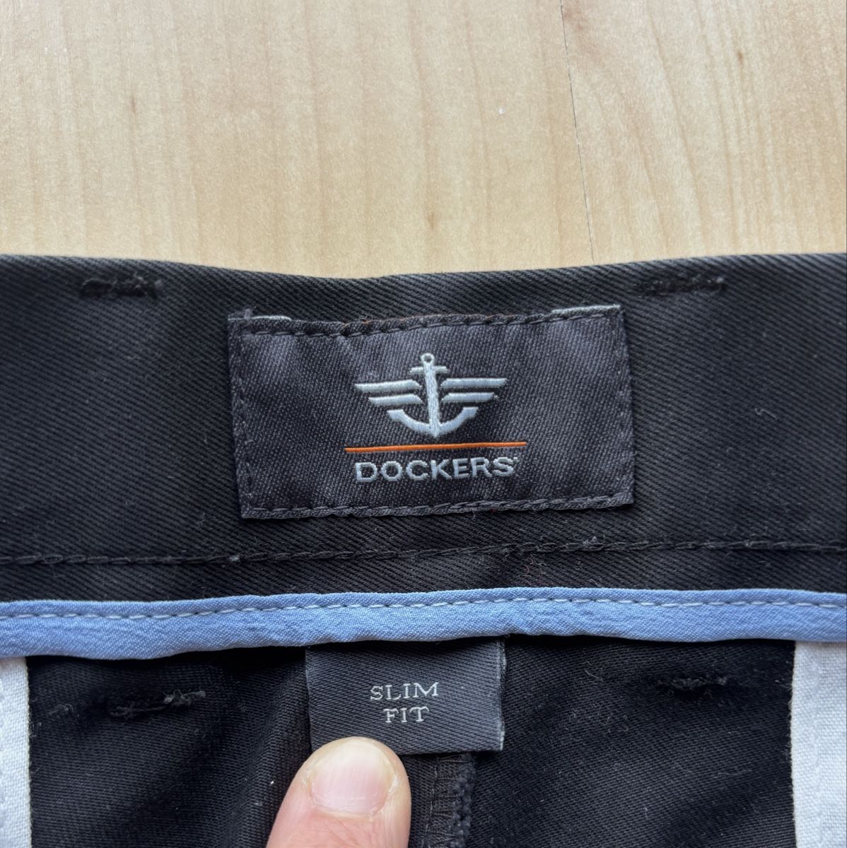 Pantaloni: Pantalon noir Dockers 33/30 – Usato da Denens venduto da RomainSecondeMain 3
