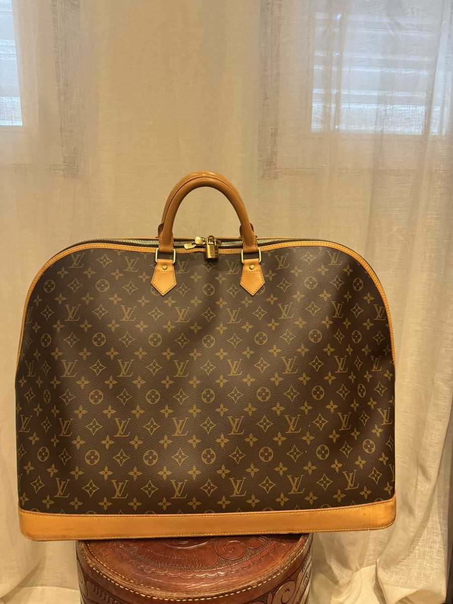Louis Vuitton Sacs: Louis Vuitton Reisetasche – D'occasion à Reiden par ram_w7hf 1