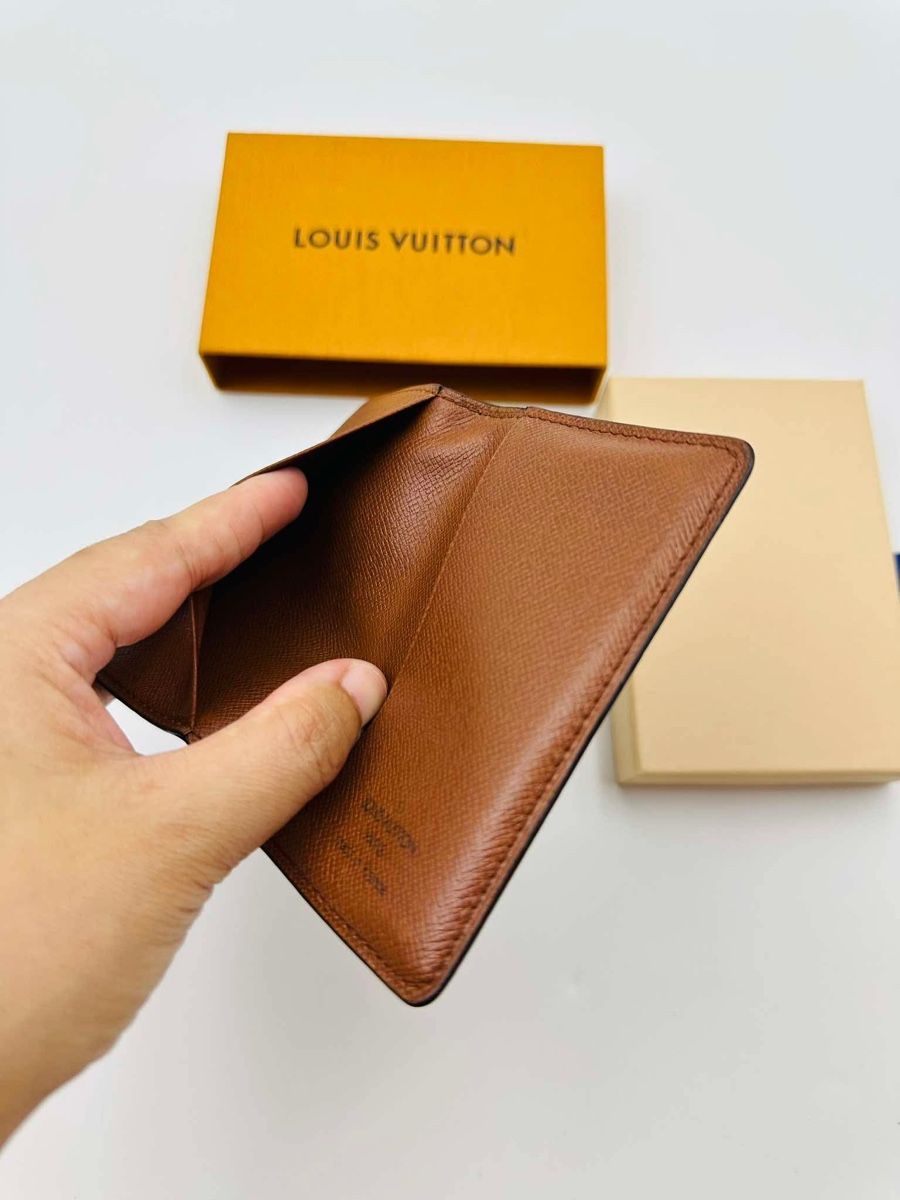 Louis Vuitton Portafogli: Louis Vuitton card holder – Usato da Widnau venduto da Pukpan_99 2