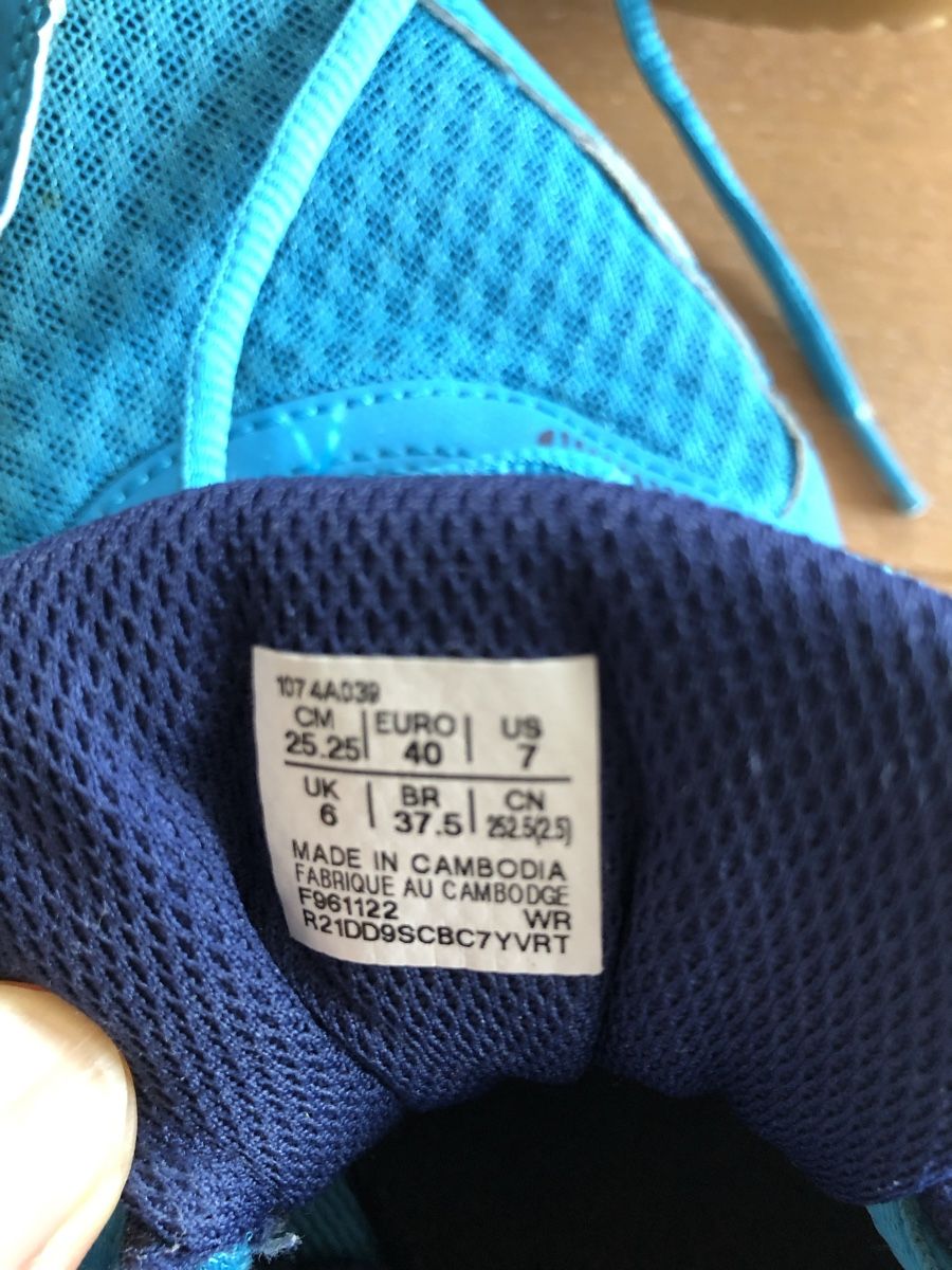 Asics Scarpe da uomo: Asics Hallenschuh Gr. 40 – Usato da Trogen venduto da jtilady 5