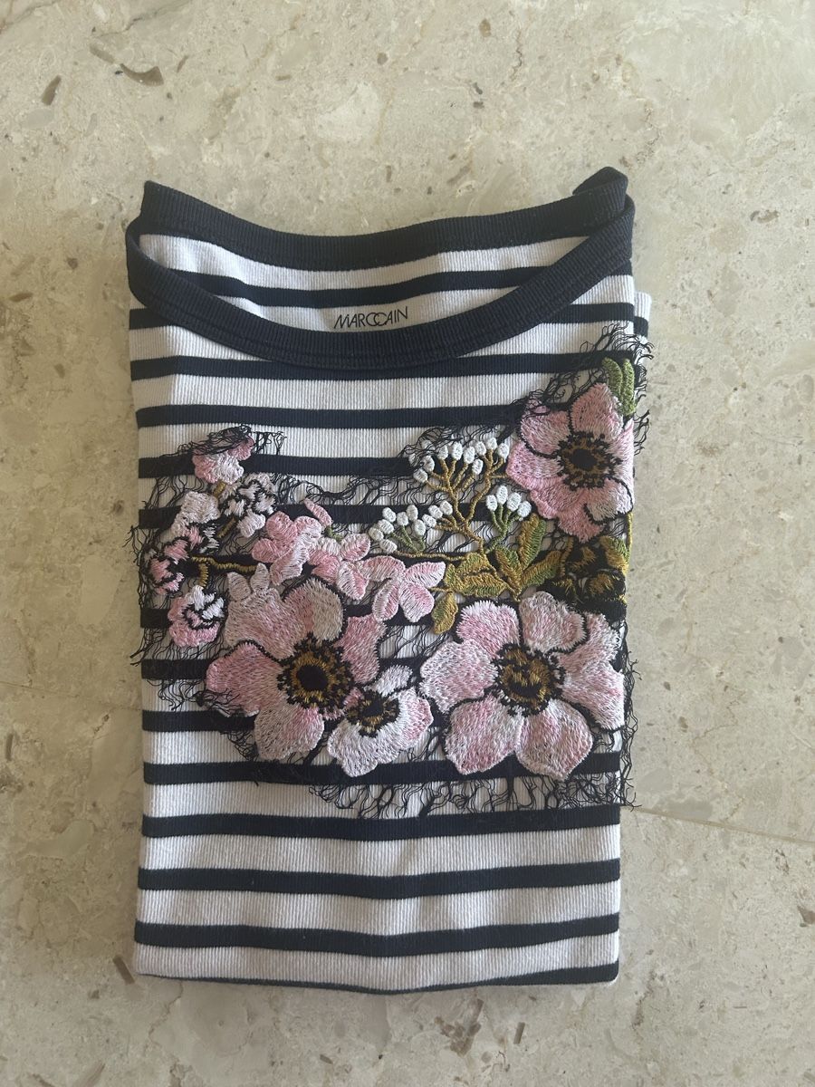Marc Cain T-shirt: Maglietta Marccain taglia 36 – Nuovo (secondo la descrizione) da Locarno venduto da Matic04 6