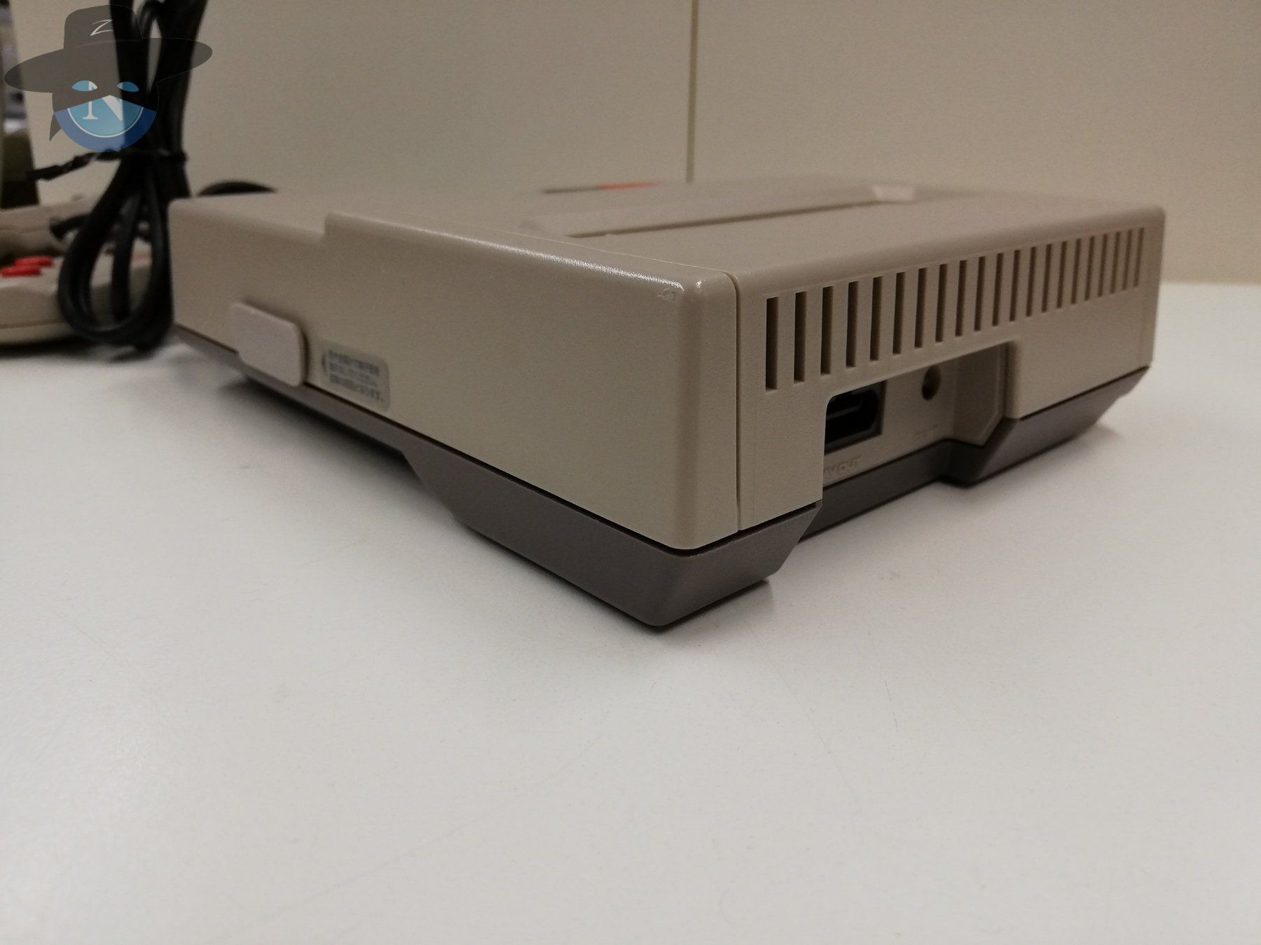 Nintendo Console: AV Famicom + 2 Dogbone Controller + 25 Games / getestet ! – Usato da St. Gallen venduto da zorro_dc 4