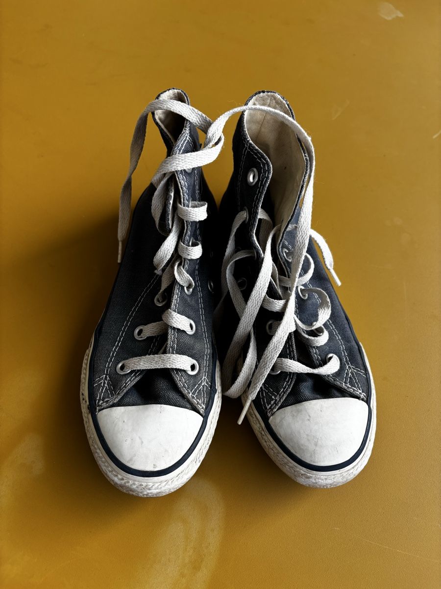 Converse Scarpe da uomo: Converse Chucks All Star, Grösse 32 – Usato da Zürich venduto da CallMeAppetite