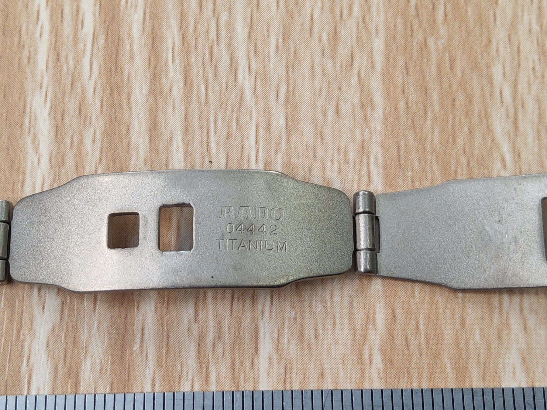 Armbänder & -reifen: Rado Keramik-Uhrenband, Modell Integral L, Ref. 04442 – Gebraucht aus Glarus von Seimen69 3