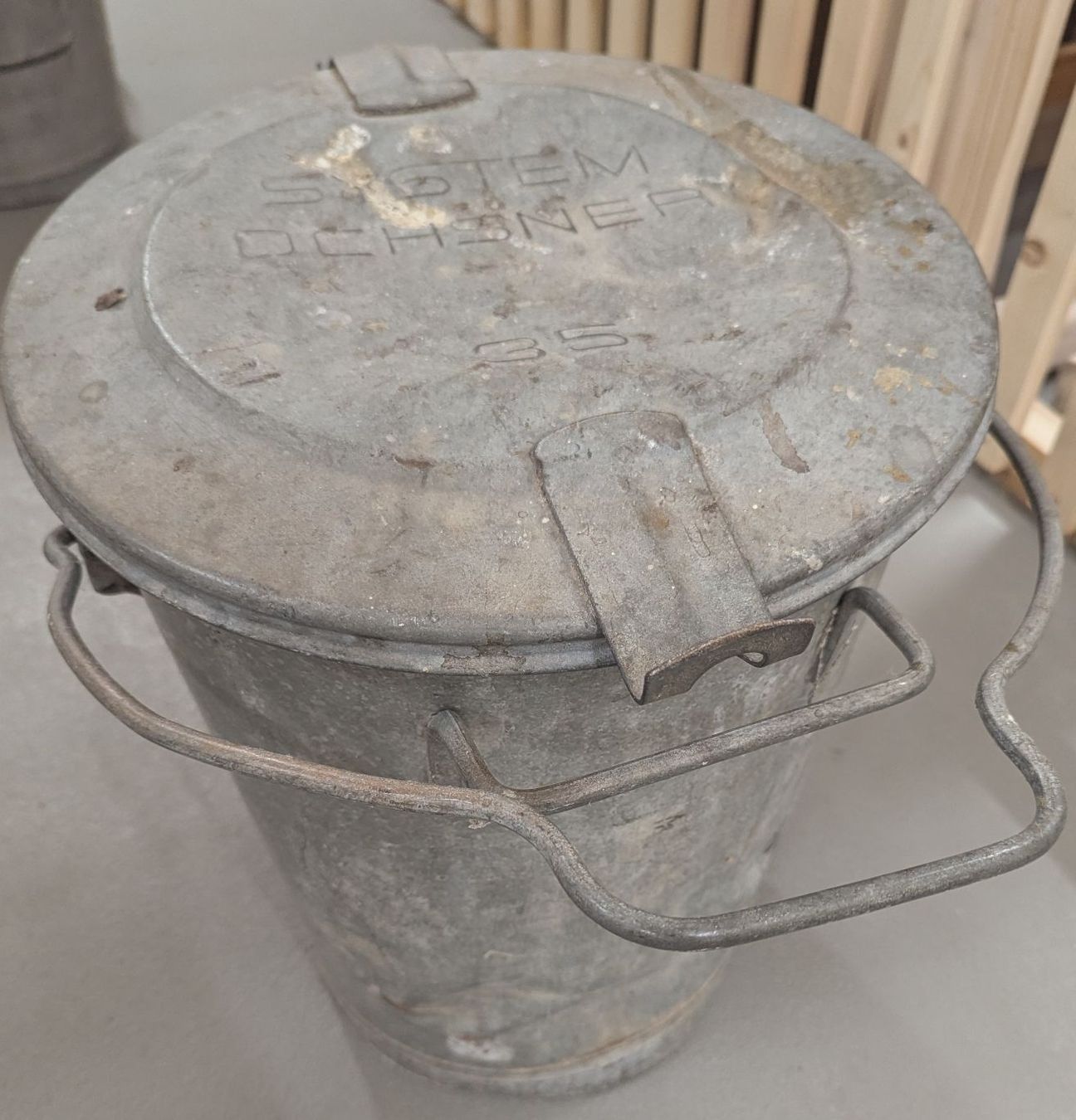 Ochsner Abfalleimer: Patent Ochsner Eimer 35L – Gebraucht aus Brunnen von Kingphil