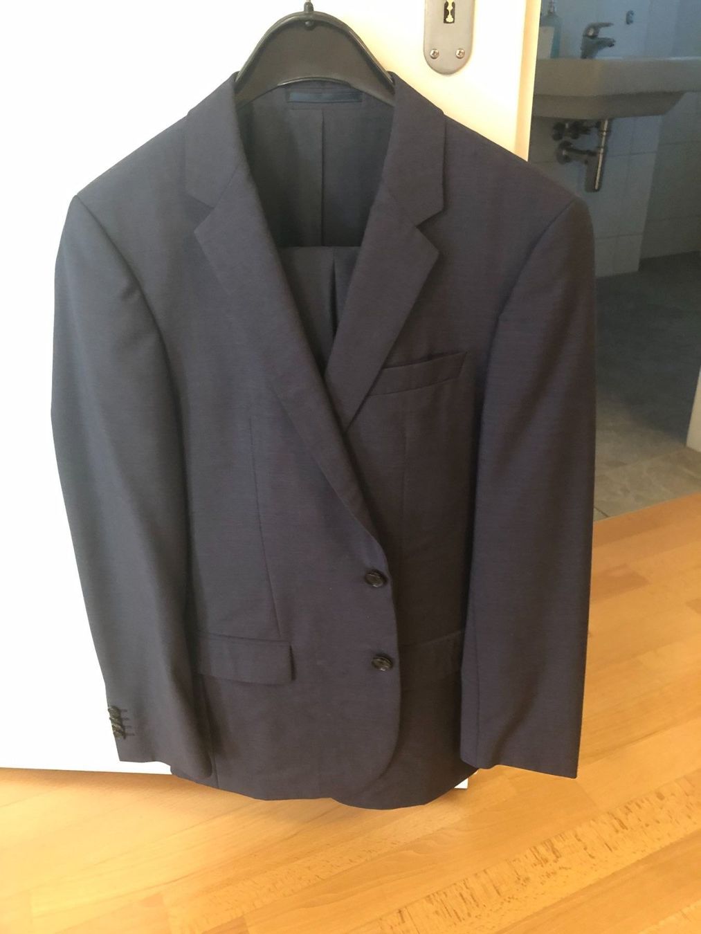 Hugo Boss Anzüge: Hugo Boss Suit (Gr. 44) – Gebraucht aus Langnau am Albis von Elli2013 1