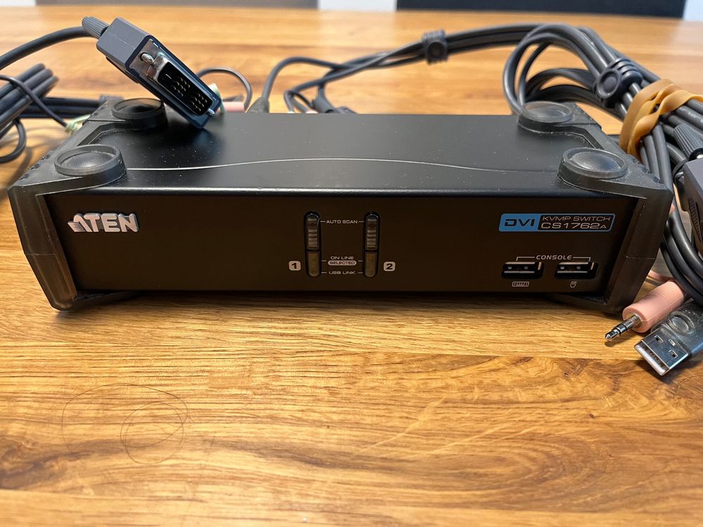 ATEN KVM Switch CS1762A (Gebraucht) in Altikon für CHF 13 – mit ...