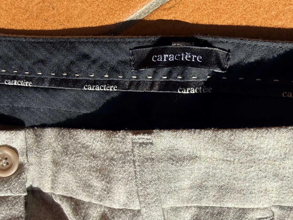 Pantalons: Pantaloni eleganti Caractère  – Neuf (Voir description) à Bellinzona par bul_mvy5 9