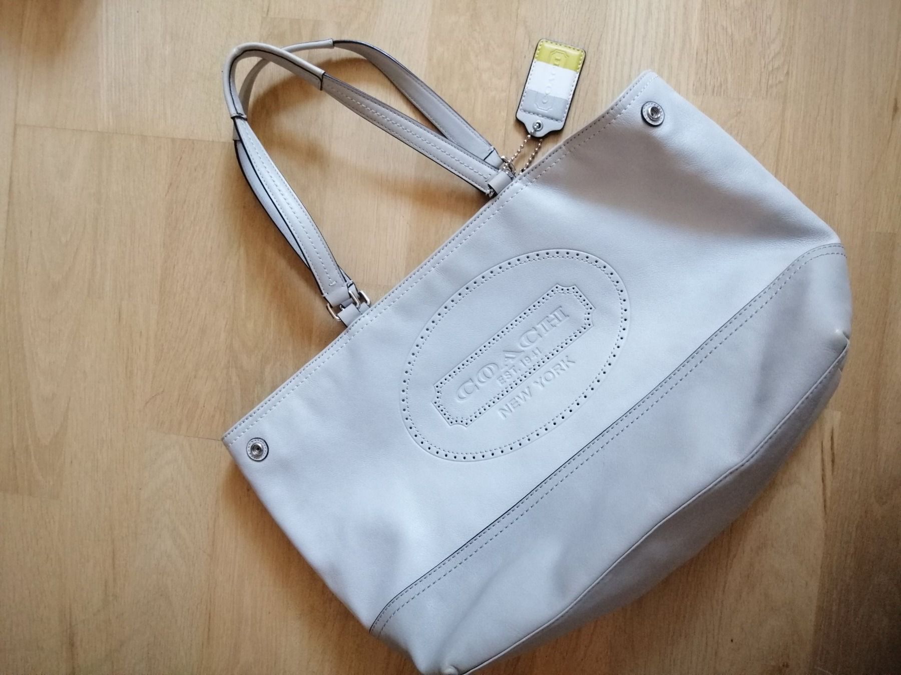 Coach Borse da donna: Coach Handtasche Echt Leder grau – Usato da Basel venduto da rotmiriam1210