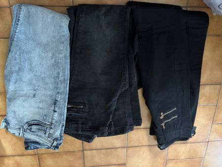 Lot 3 jeans Taille 38 maman