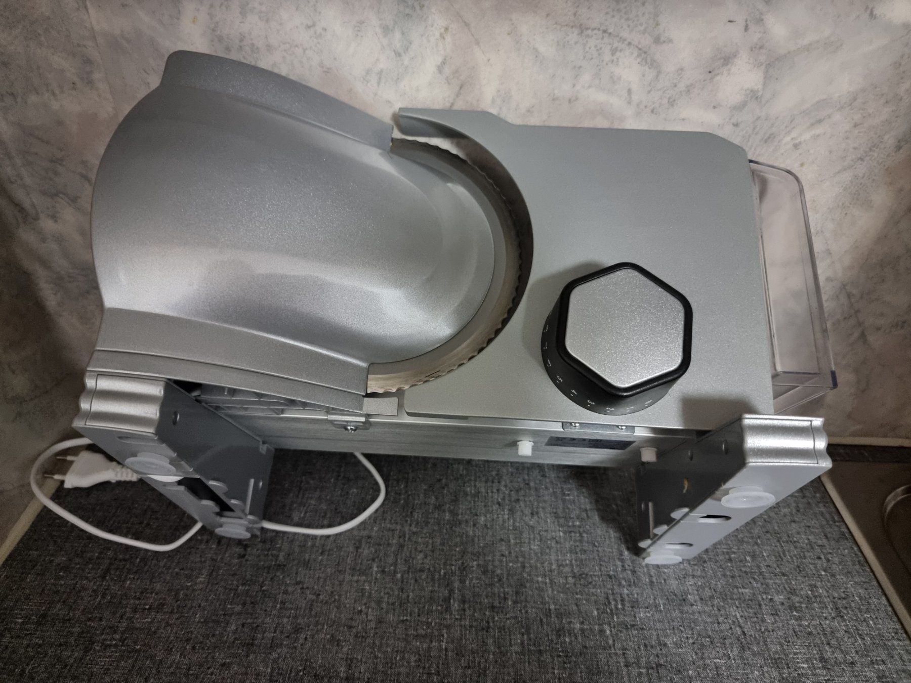 Elettrodomestici da cucina: Aufschnittmaschine/ Schneidmaschine – Usato da Steinen venduto da Appert. 5