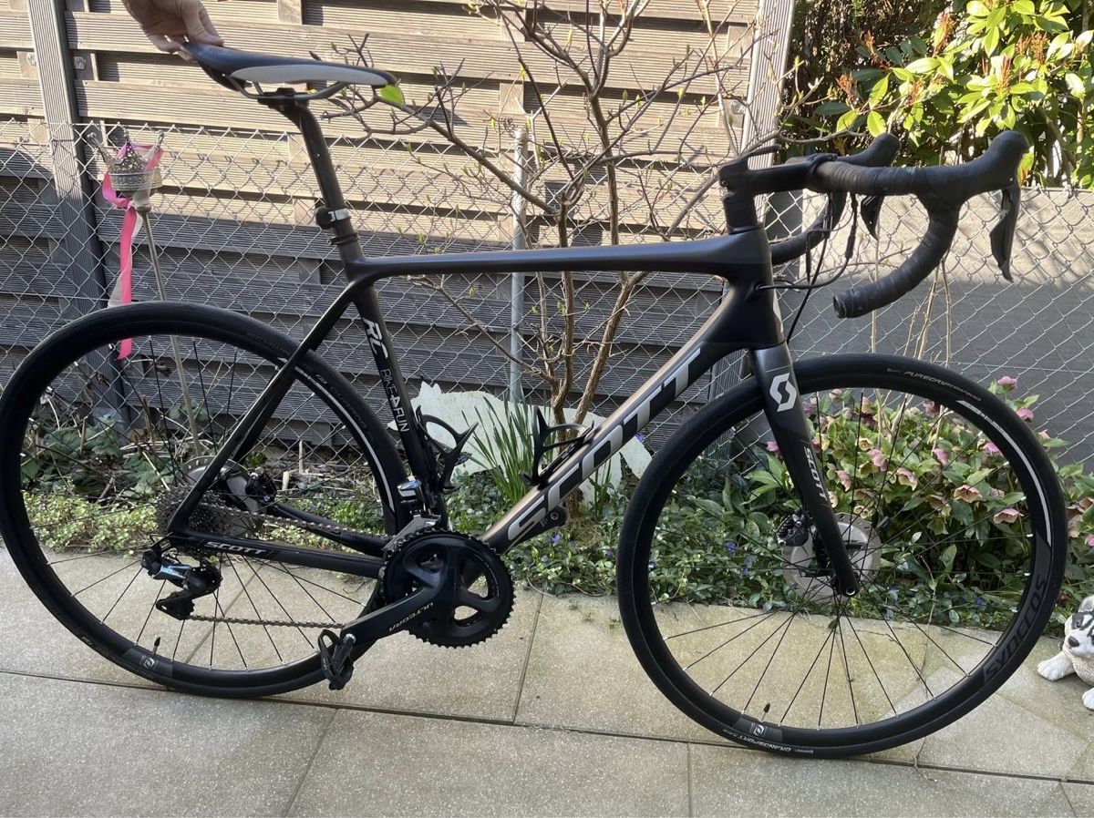 Scott Biciclette: Scott Rennrad Addict RC 15 Disc Carbon – Usato da Alpnachstad venduto da Kingpython 1