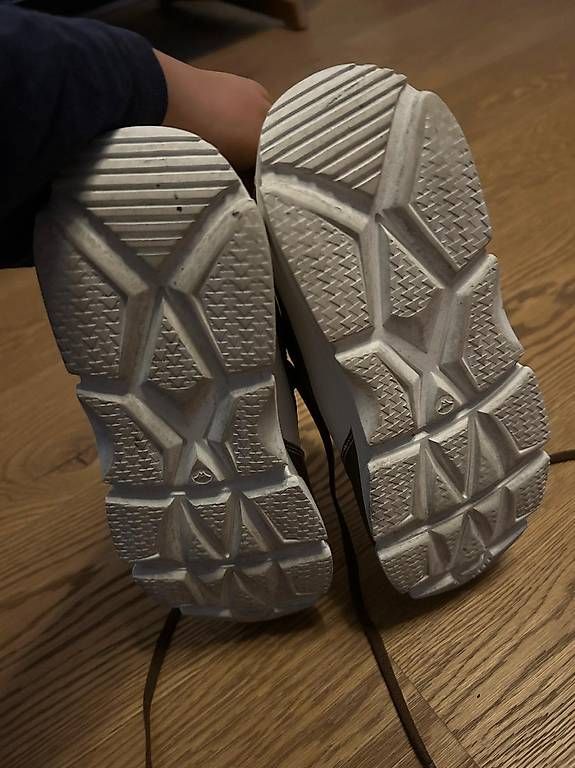 Scarpe da donna: Giorgio Perticari Damen Sneaker Gr. 38 – Usato da Basel venduto da notho 4