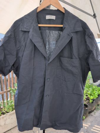 Chemise manches courtes noire homme UNIQLO taille XL bon éta